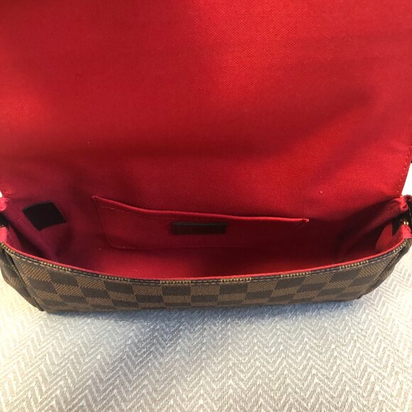 Louis Vuitton Canvas Shoulder Bag - Picture 5 of 5